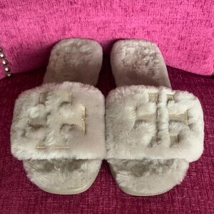 Tory Burch Women's Fuzzy Slides
